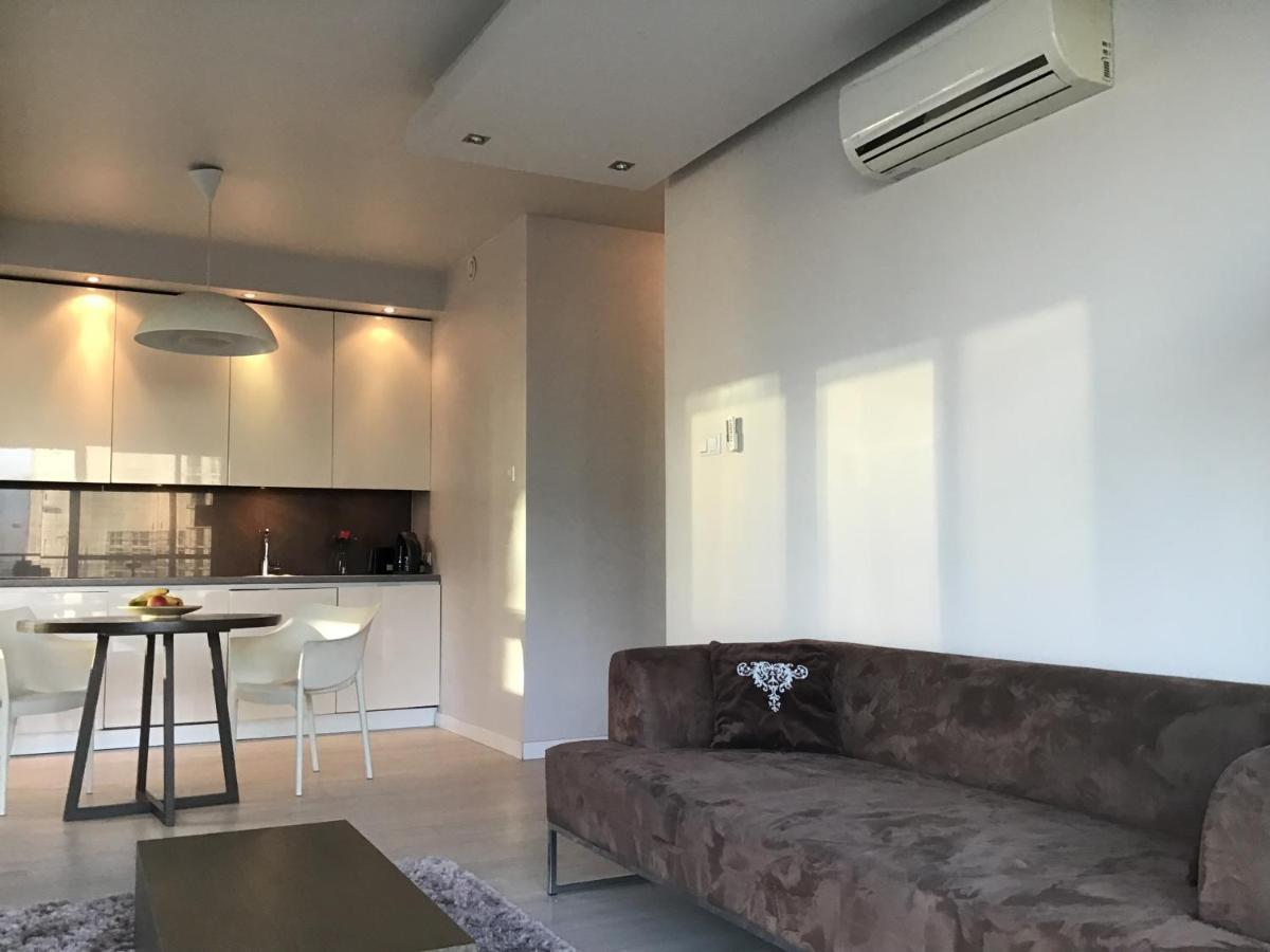 Platinum Towers Hotel Apartments Varsovie Chambre photo