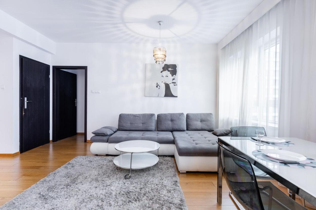 Platinum Towers Hotel Apartments Varsovie Chambre photo