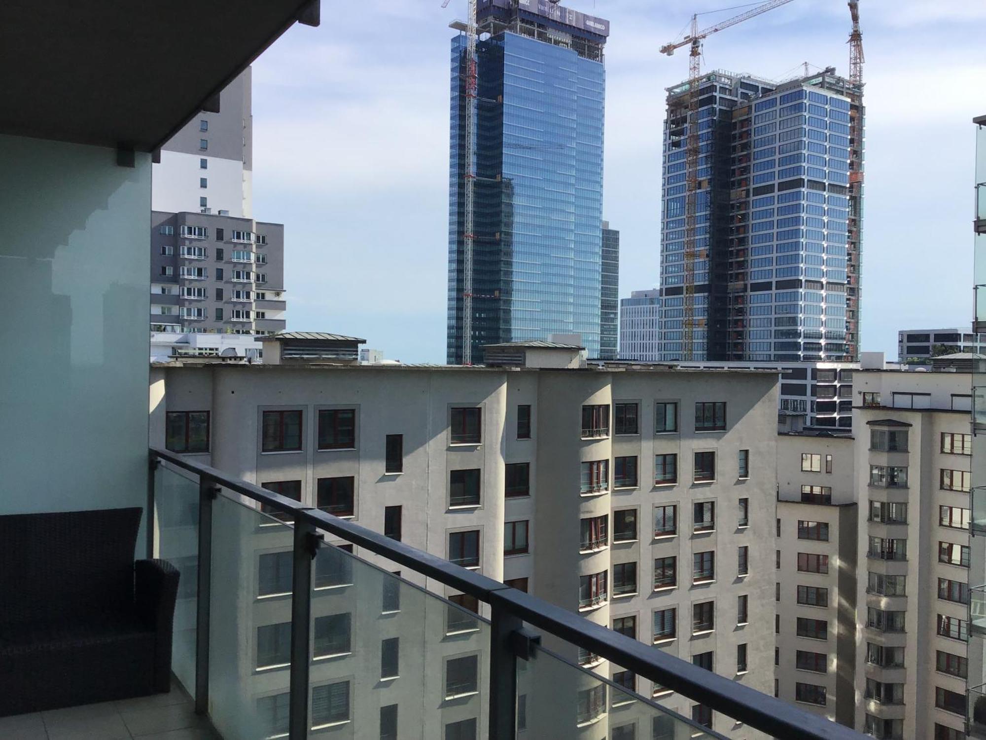 Platinum Towers Hotel Apartments Varsovie Extérieur photo
