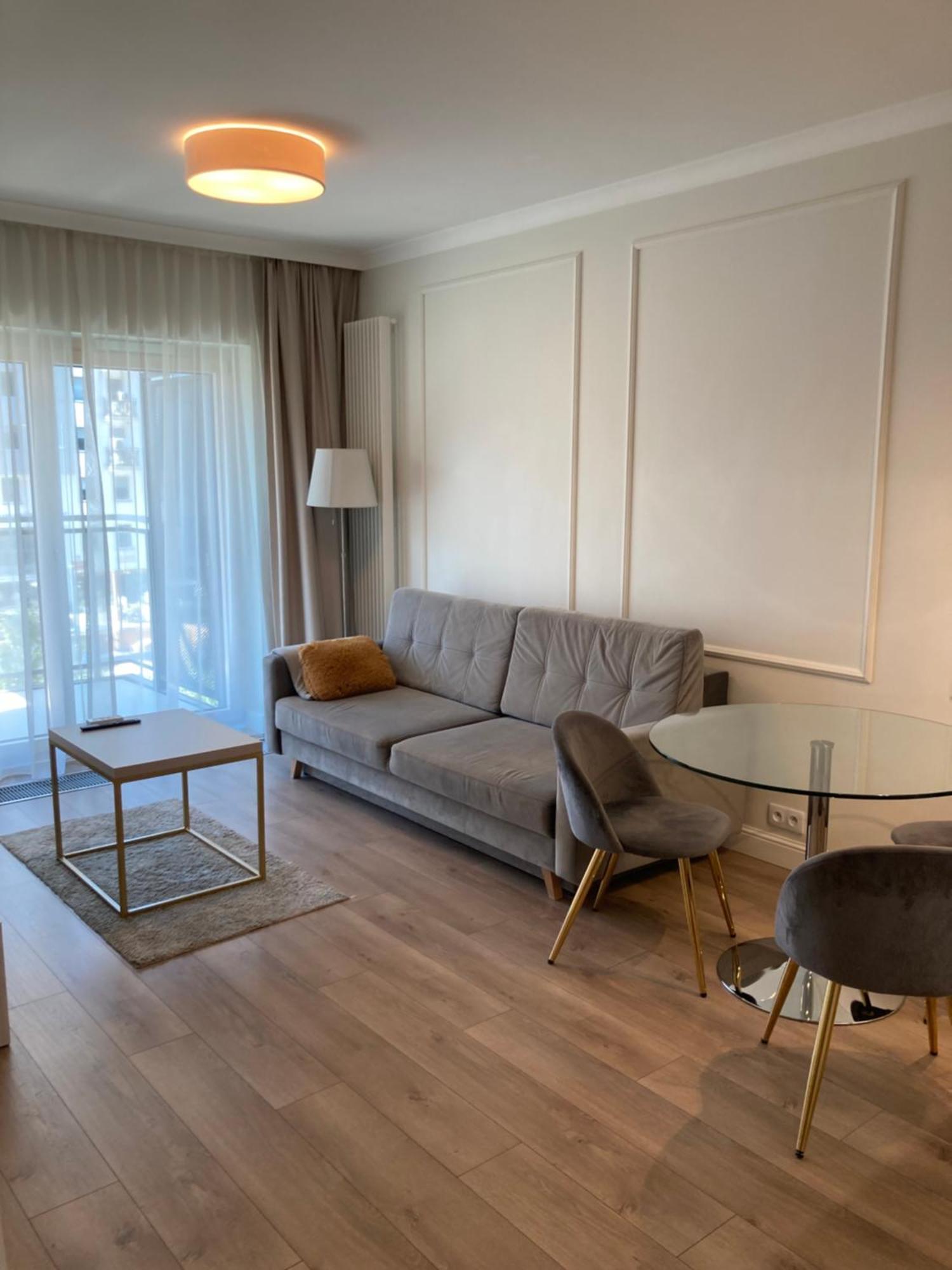Platinum Towers Hotel Apartments Varsovie Extérieur photo