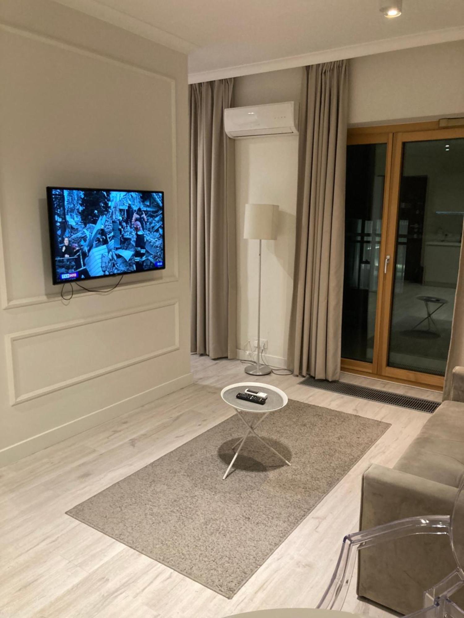 Platinum Towers Hotel Apartments Varsovie Chambre photo